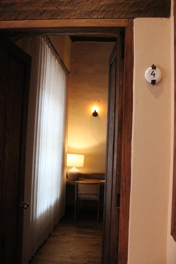 Hotel Ibarra 14 Patzcuaro Bagian luar foto